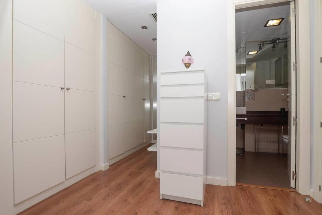 Apartamento Completo - Centro De Algeciras Kültér fotó