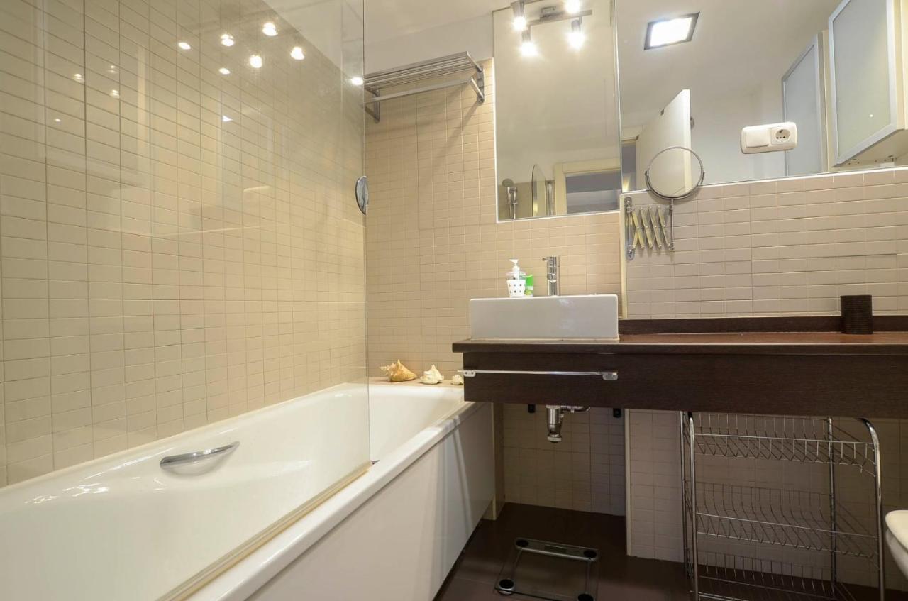 Apartamento Completo - Centro De Algeciras Kültér fotó